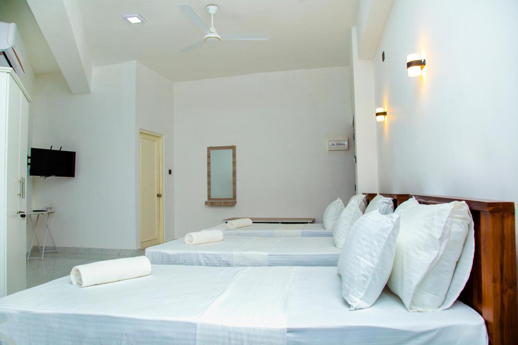 Crown Regency- Badulla Hotel Ngoại thất bức ảnh