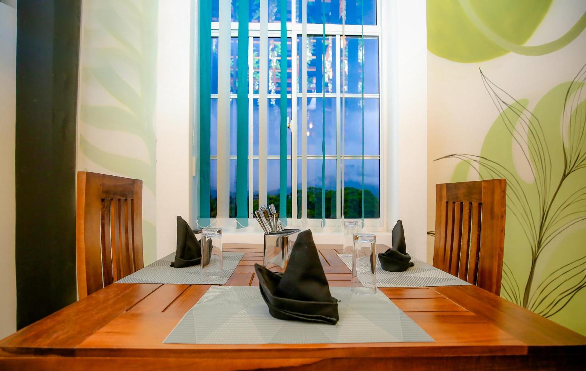 Crown Regency- Badulla Hotel Ngoại thất bức ảnh